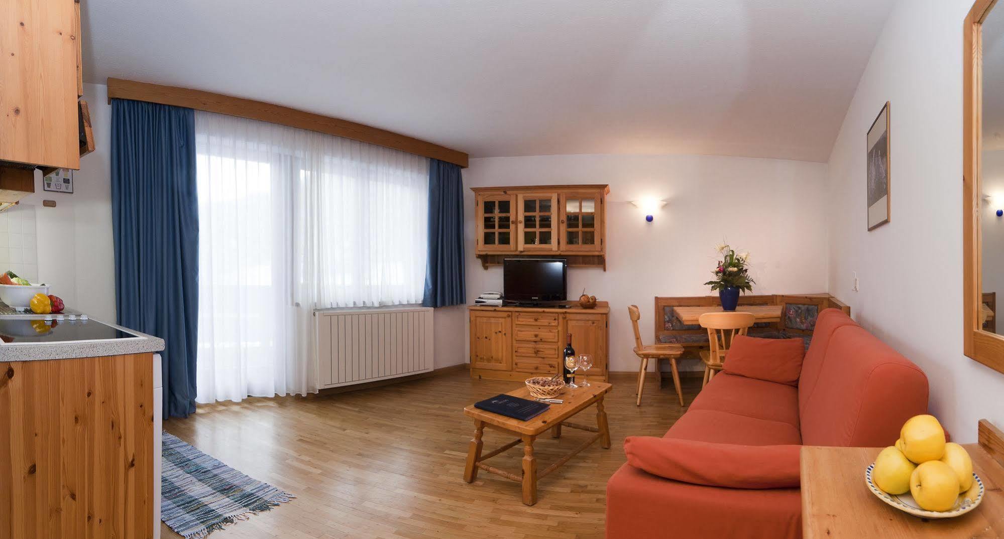 Residence Vallon Corvara In Badia Eksteriør billede